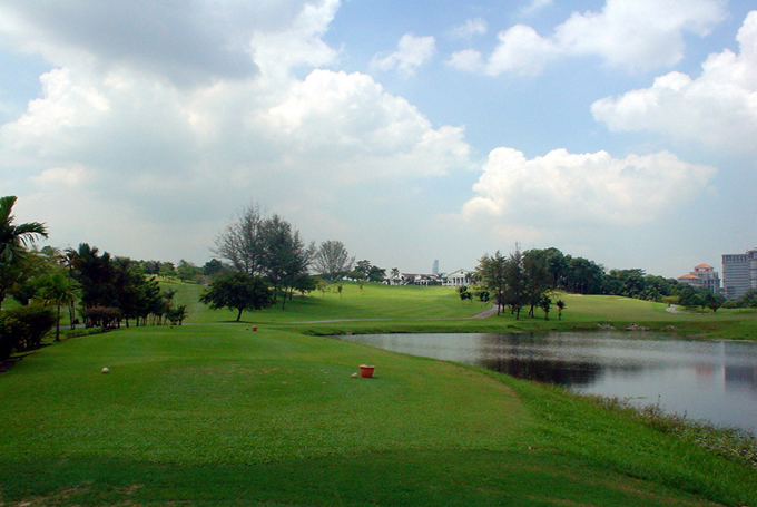 Royal Selangor Golf Club Shah Alam - Soalan Mudah w
