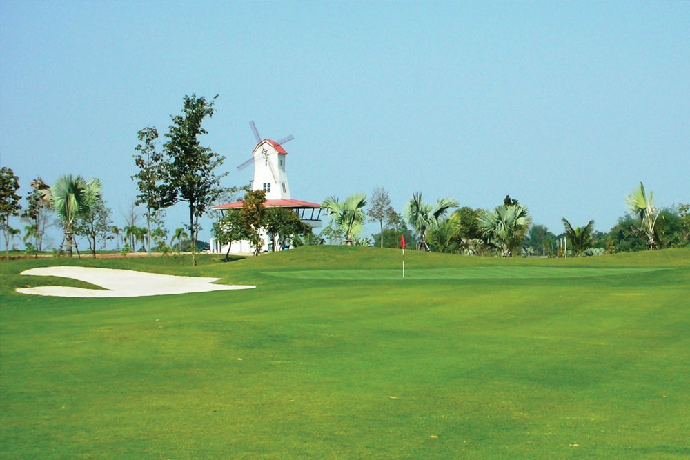 Happy City Golf Resort